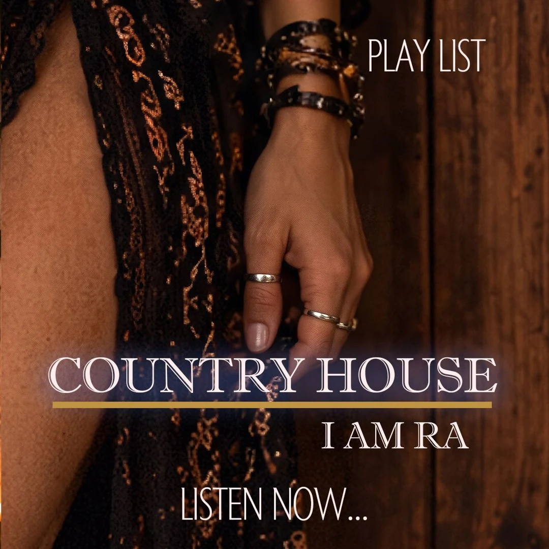 COUNTRY HOUSE 2026 cover art: warm-toned country fashion detail and title